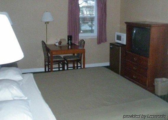 Hyannis Host Inn Pokój zdjęcie