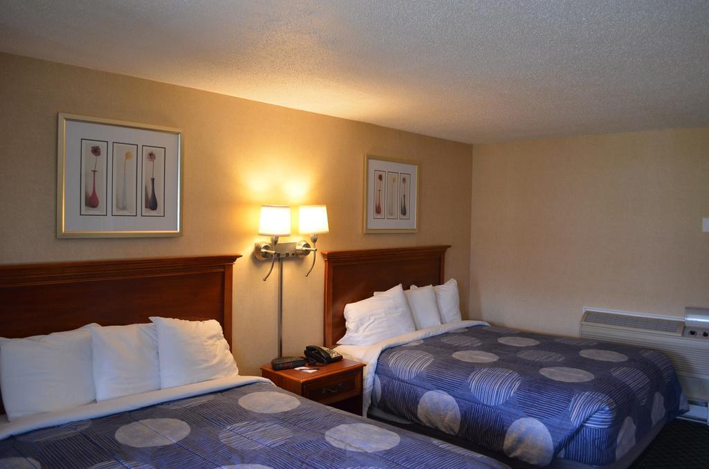 Hyannis Host Inn Zewnętrze zdjęcie